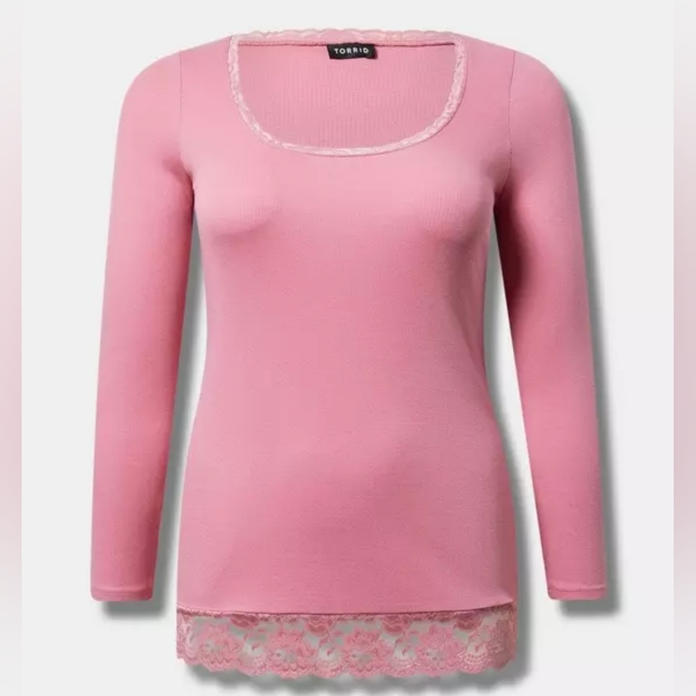 NWT | Torrid Size 3 | Cotton Modal Rib Scoop Neck Lace Trim Tee